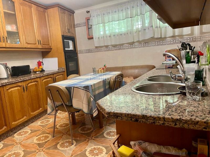 Foto 5e0ab3b6-978f-4ca9-982a-9e7a88e952f4. Lloguer casa adossada a Oeste Mérida