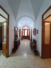 Casa a Villanueva de la Serena. Casa en venta de esquina con cochera