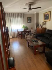 Pis a Villanueva de la Serena. Piso centrico + garaje + trastero