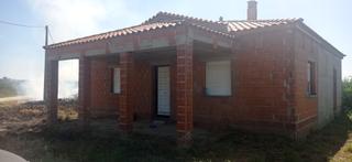 Chalet à Villanueva de la Serena. Chalet sin terminar de construir