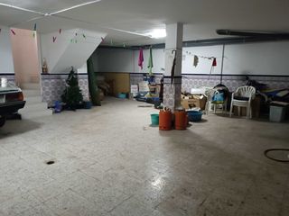 Chalet in Villanueva de la Serena. Casa tipo duplex para entrar a vivir