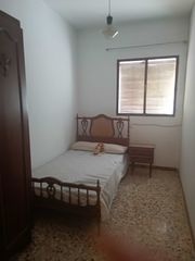 Pis en Villanueva de la Serena. Piso para reformar en barrio nuevo