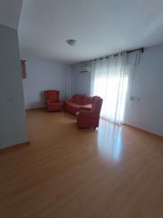 D�plex en Villanueva de la Serena. Piso duplex reformado en muy buena zona