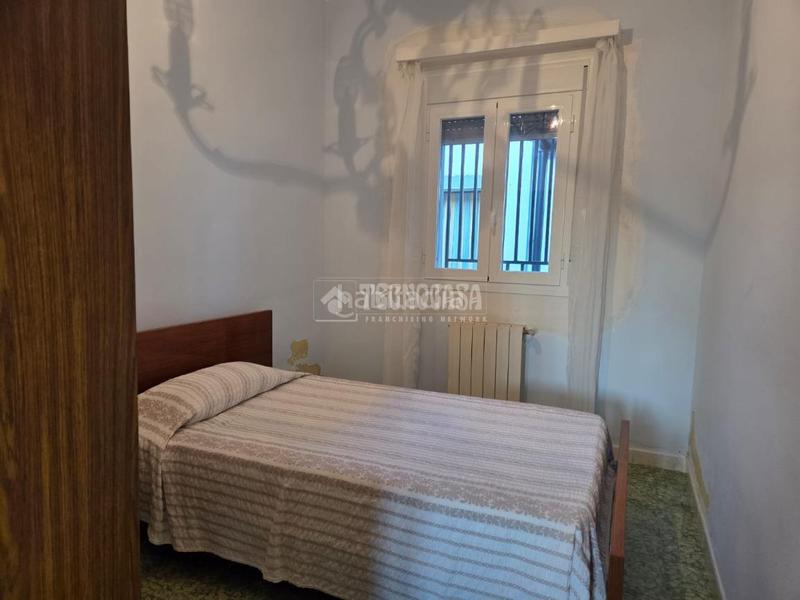 Foto c86c4b2b-5d5d-4646-934a-27a74a38d0af. Casa pareada casa en venta en Albero Bajo