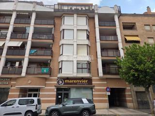 Aparcament cotxe a Santo Domingo y San Martín. Boxplaza de garaje en venta en huesca