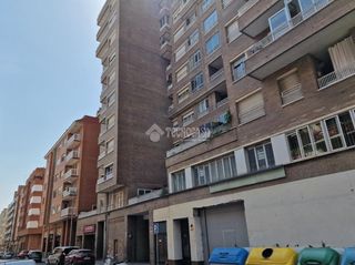 Autoparkplatz in Santo Domingo y San Martín. Boxplaza de garaje en venta en huesca
