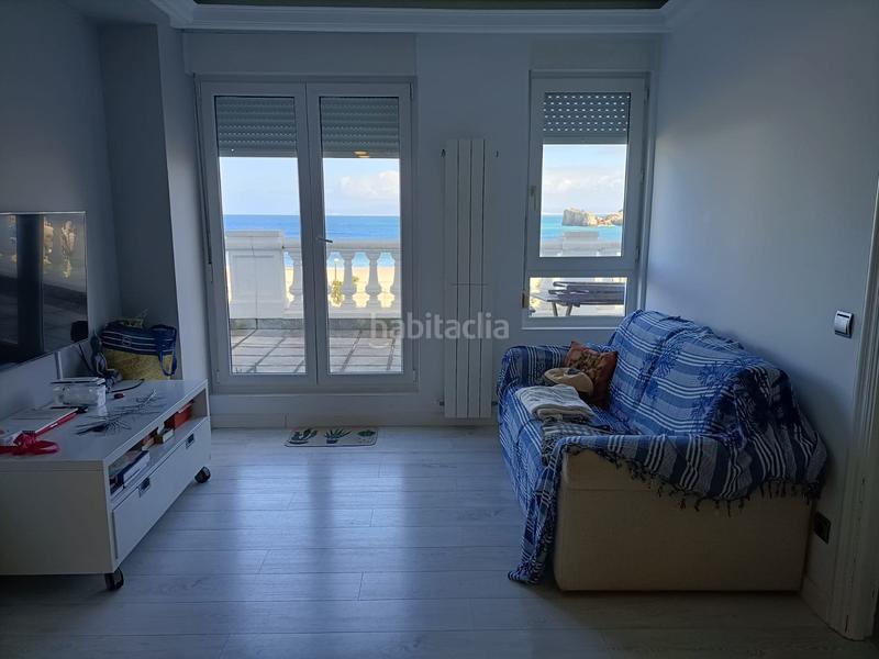 Foto 1eeb22ab-aefd-4f0d-8cc9-6cbba5d1e9e2. Piso  en venta en calle padre basabe en Playa Ostende Castro - Urdiales
