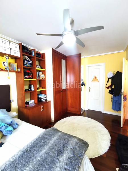 Foto a3fe3f06-b33e-4a18-b689-7239a96d96ca. Dúplex amb calefacció aparcament a Cotolino Castro - Urdiales