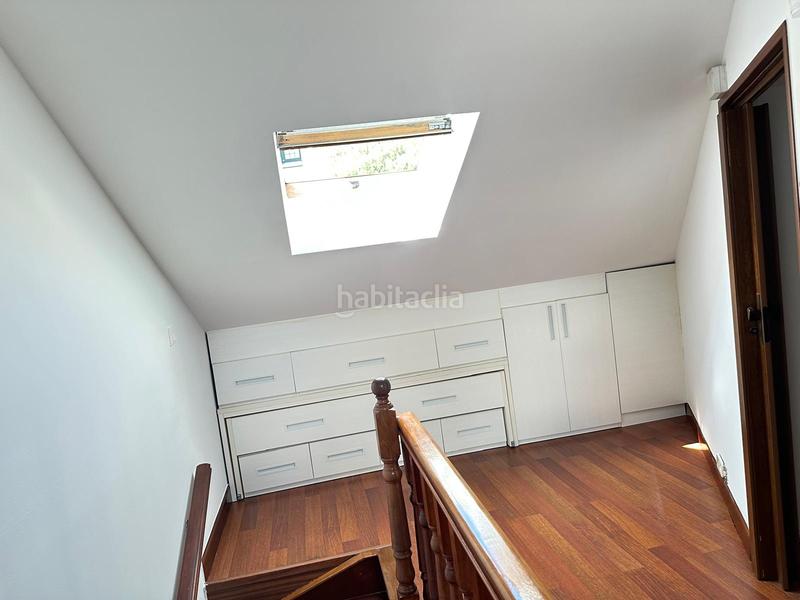 Foto 52d0fe31-7827-4d84-bdb9-4d8c86674196. Casa pareada chalet pareado en venta en barrio mioño. en Castro - Urdiales