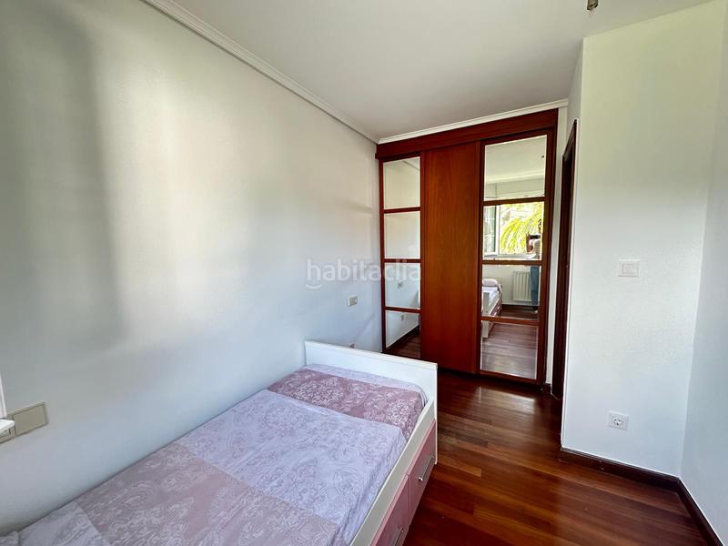 Foto e892133a-82e3-4f49-af35-43f1440c868d. Casa pareada chalet pareado en venta en barrio mioño. en Castro - Urdiales