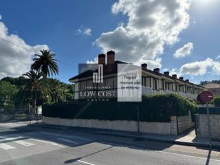 Maison jumelée à Mioño-Santullán. Chalet pareado en venta en barrio mioño.