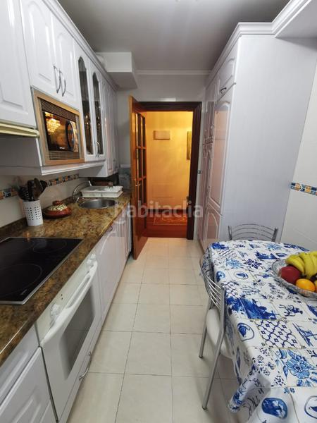 Foto 37ef039d-7d07-48ef-8712-a5e287c42398. Flat with heating parking in Playa Ostende Castro - Urdiales