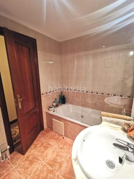 Foto a5fb93f1-28c3-456e-9ff1-586d36cd7e65. Flat with heating parking in Playa Ostende Castro - Urdiales