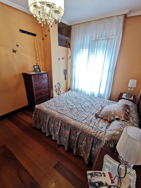 Foto 1dcbb6ab-1c15-452c-a3e4-bb0aec0b6fe0. Pis amb calefacció a Centro Castro - Urdiales