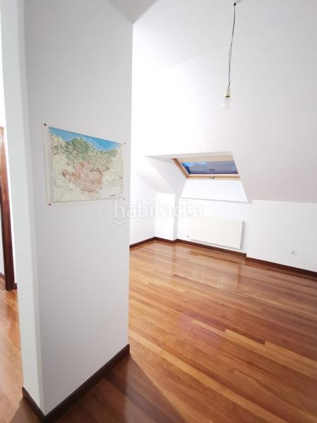 Foto 0667b1a1-9b46-4fab-93a6-19cb2423112f. Penthouse with heating parking pool in Brazomar Castro - Urdiales