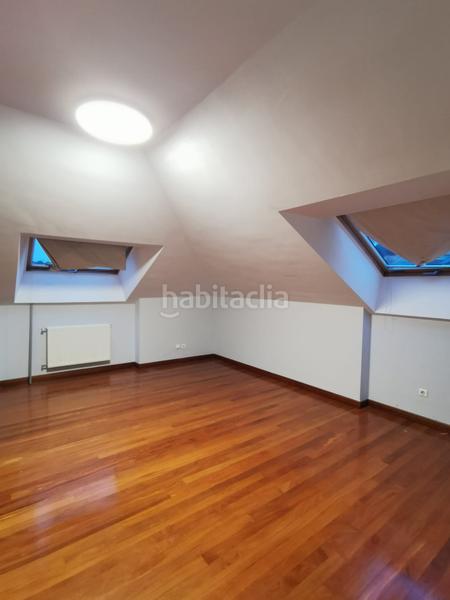 Foto 918bcb1b-bf28-4a04-81e1-79bef841637b. Penthouse with heating parking pool in Brazomar Castro - Urdiales