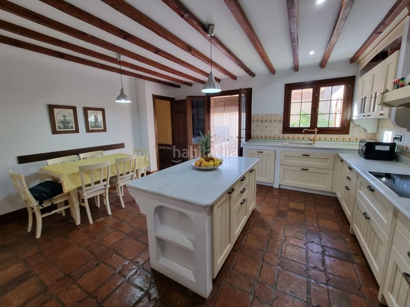 Foto 19ab3057-e403-4d92-89be-42379c238641. Casa amb aparcament a Turre