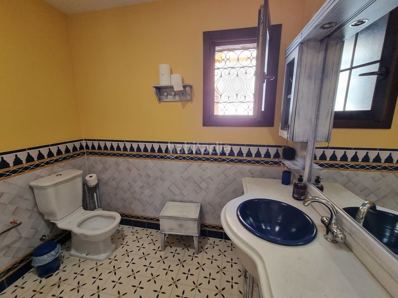 Foto 8a7a6368-48a6-4086-8dd8-495b8863157d. Casa amb aparcament a Turre