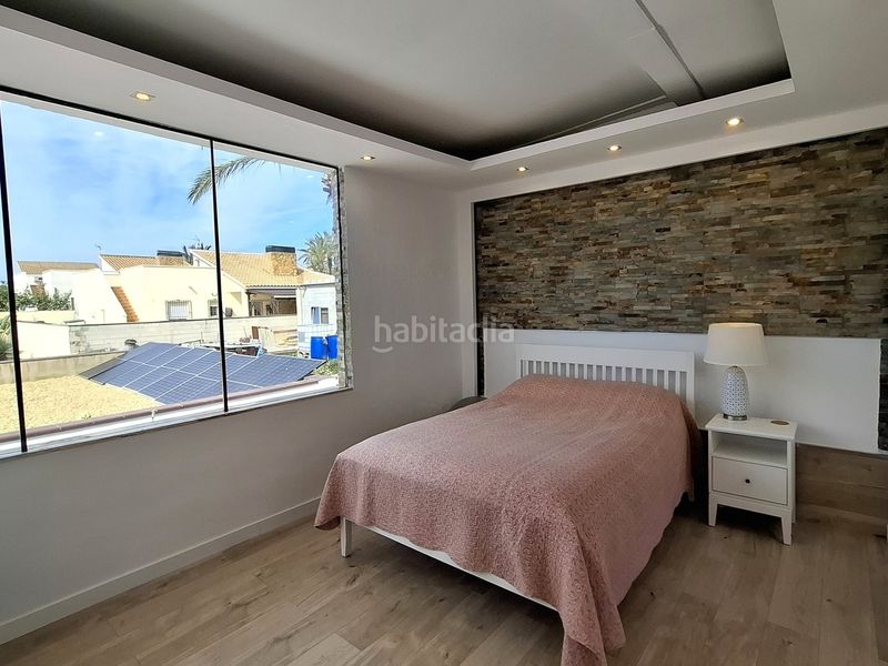 Foto d4ab1cc1-3355-47e9-b447-31ae945247ae. Casa adossada amb aparcament a Huércal - Overa