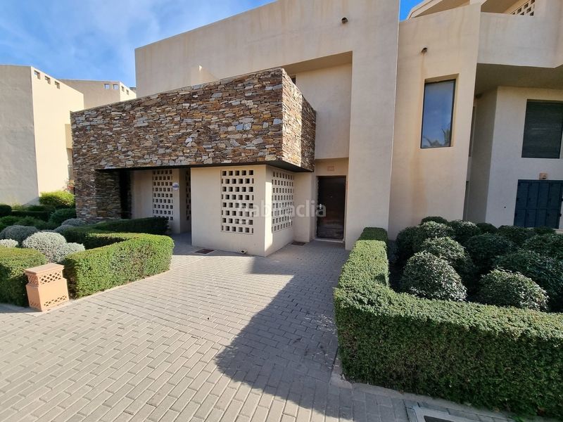 Foto c6bed8d2-241b-4a8a-aa9a-c84c2ef7c2f7. Casa adossada amb aparcament piscina a Golf Valle Este Vera