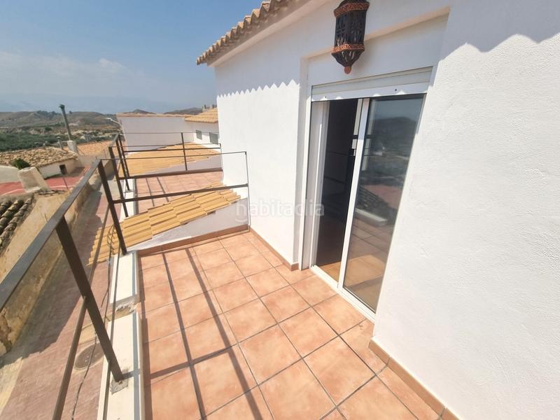 Foto 4497a9f2-da3a-4a3d-b315-5deed11ee601. Maison jumelée avec parking dans Partaloa