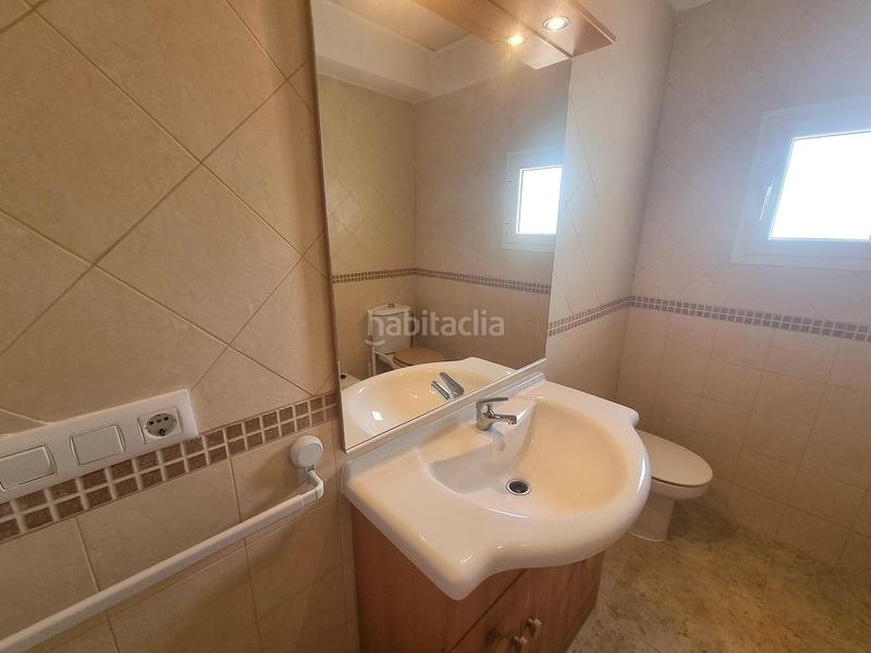 Foto a2a75b0f-e09d-49a9-91f4-1ff818a77917. Maison jumelée avec parking dans Partaloa