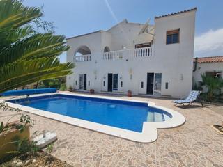 Maison à Arboleas. Villa se vende en arboleas