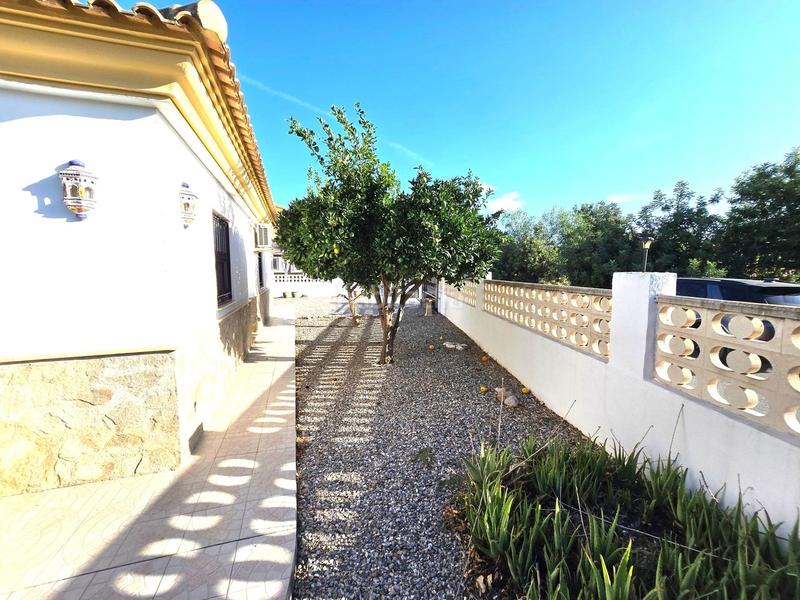 Foto 2fc8cbc9-6269-40ed-a153-4738d5b85b62. Casa villa se vende en Arboleas