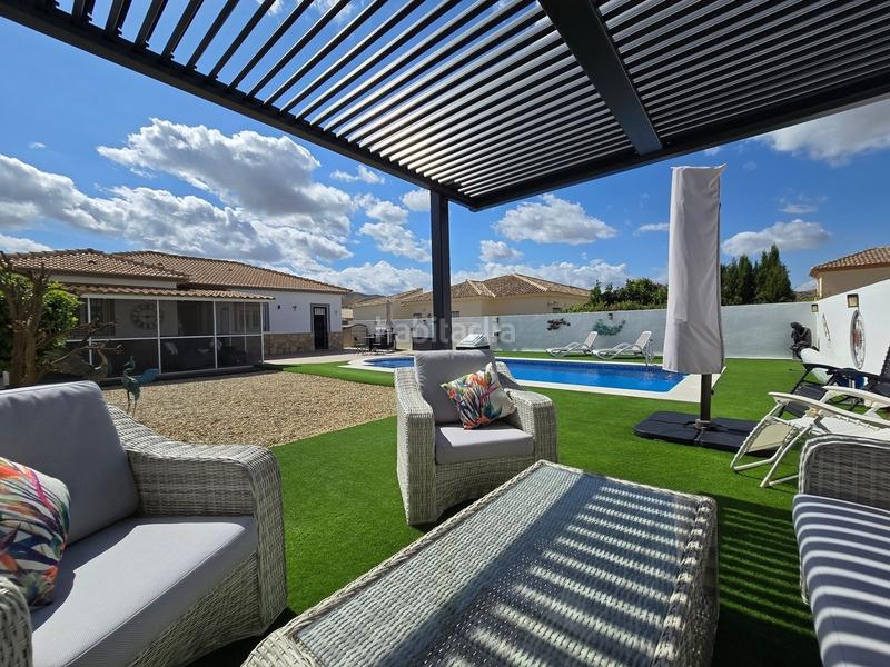 Foto 1ebf389a-896b-4ea4-be4d-ecbf723edf14. Casa villa se vende en Arboleas