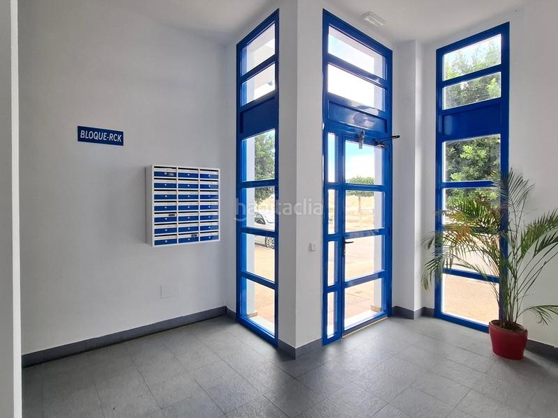 Foto df0b005f-fb5c-4717-bf55-3209b39e48f7. Casa adosada apartamento se vende en puerto de Garrucha Garrucha