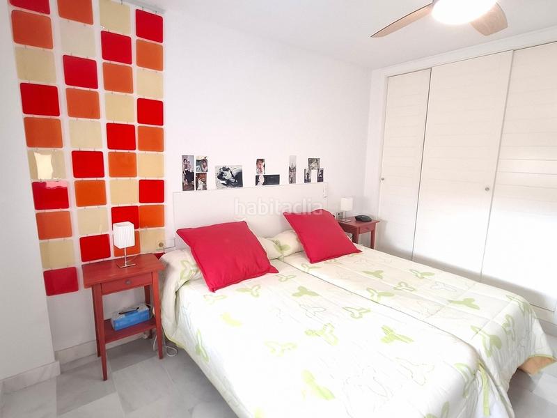 Foto f38adfd8-b68d-40c1-88be-c064d467318f. Casa a schiera con parcheggio piscina in puerto de Garrucha Garrucha