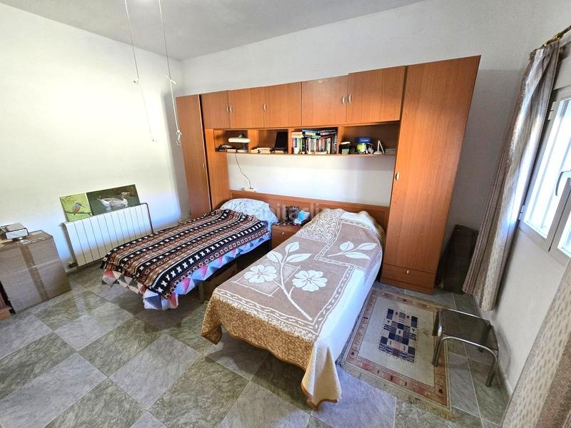 Foto 0ed37f24-ae7c-4054-9d5d-8ad50ab9c39b. Casa amb aparcament a Oria