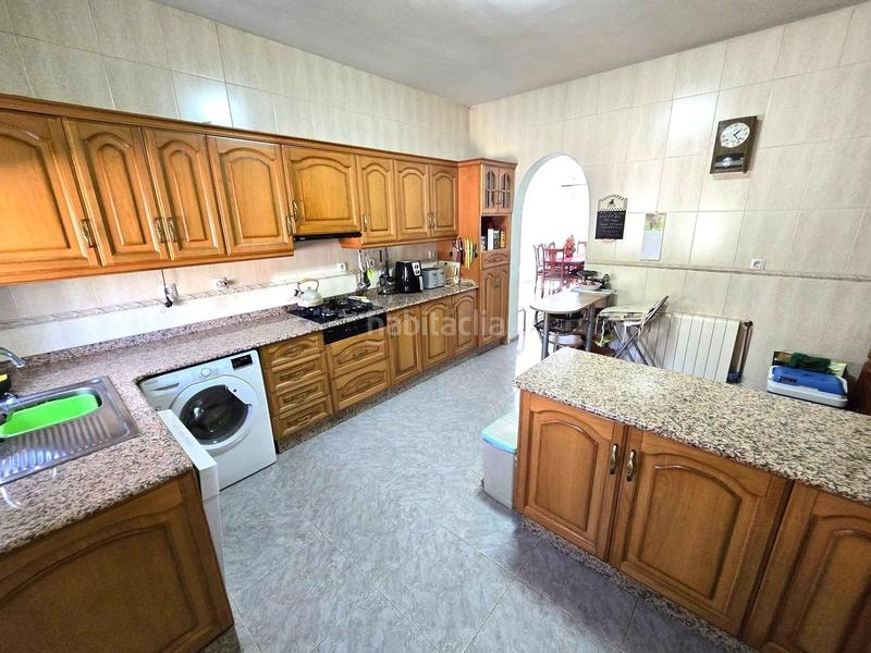 Foto d61173d6-c53f-44f4-b3e5-9aeef35de1e1. Casa amb aparcament a Oria