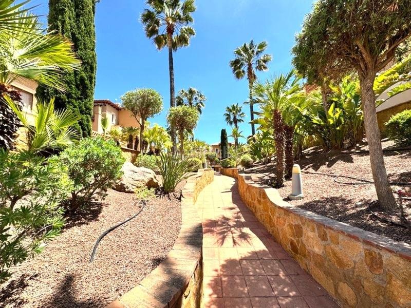 Foto bc71d5f3-ce79-4bf1-ab1c-dfc28d41fa64. Piccolo appartamento con parcheggio piscina in Golf Valle Este Vera