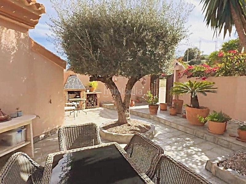 Foto 73a457e0-7951-4999-ad60-4345aef32e3c. Maison avec parking piscine dans Bédar