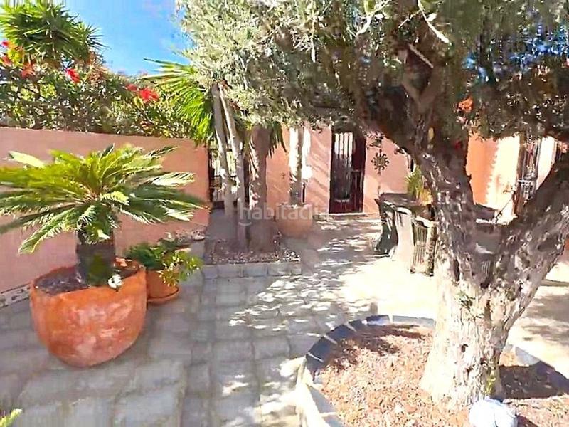 Foto f38f1f09-879a-4f23-b711-b359ea0656cd. Maison avec parking piscine dans Bédar