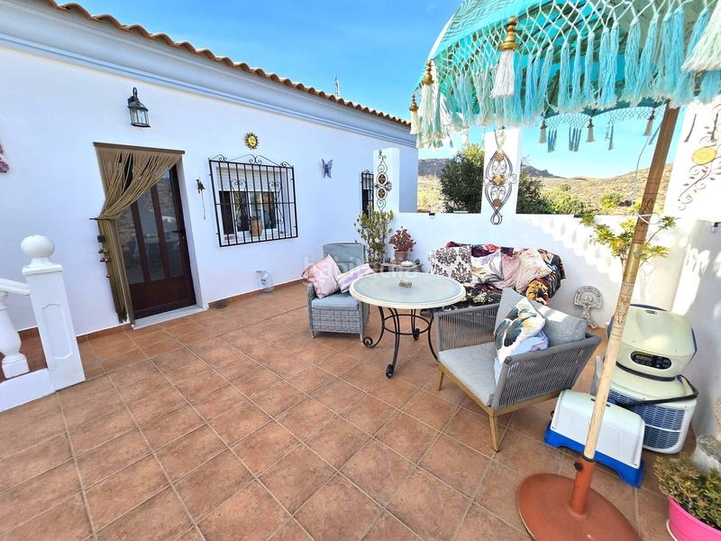 Foto 05d50182-65cd-40eb-8c9c-9d460caa9410. Casa amb aparcament piscina a Zurgena