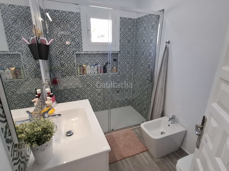 Foto 0c9a2e61-bc6b-46e1-97a0-5a8b83a61a57. Casa amb aparcament piscina a El Palmeral Mojácar