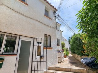 Casa adosada en Hipódromo - Cerrado del Águila. Duplex townhouse se vende en mijas