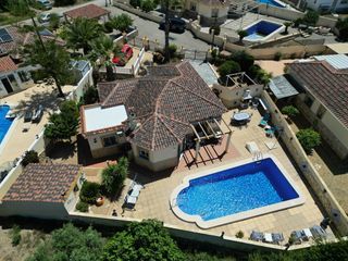 Casa a Arboleas. Villa se vende en arboleas