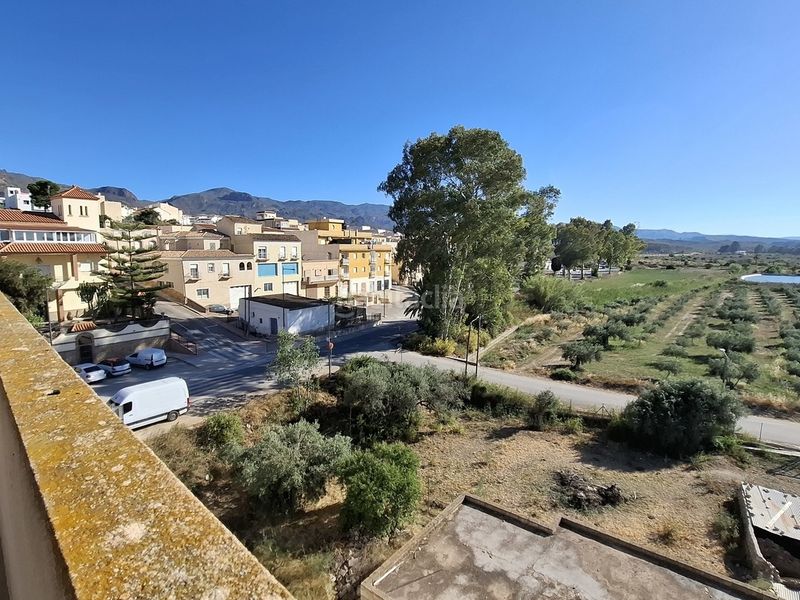 Foto 323ffd0c-6f29-4958-aa95-fafad184748a. Apartament amb aparcament a Turre