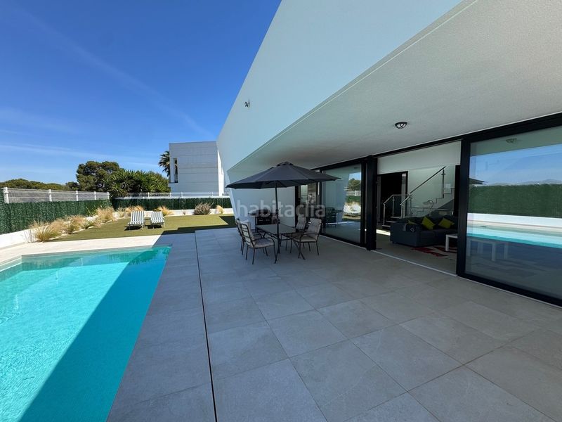 Foto a9639f03-5b93-465a-83bd-2d2112e26e8c. Casa amb aparcament piscina a puerto Vera Vera