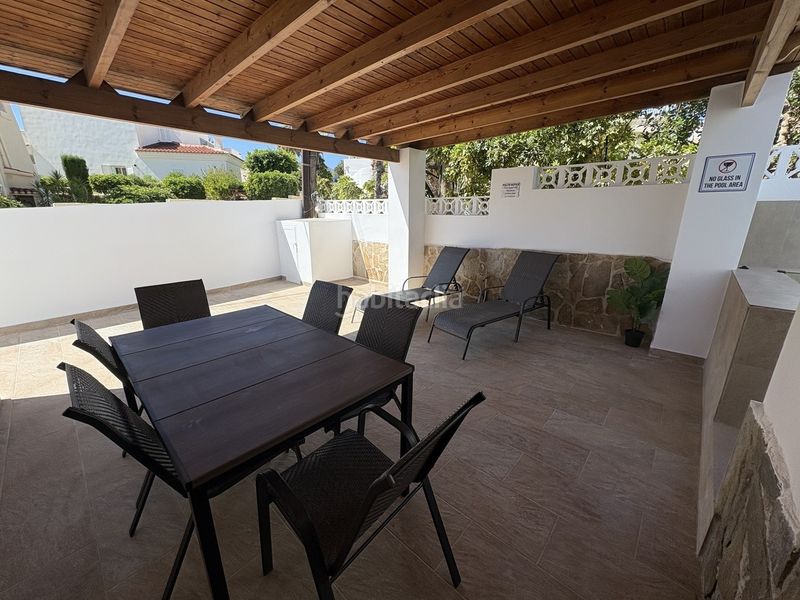 Foto df2e7023-9b0b-40a1-937b-440f48ac9ee1. Casa amb aparcament piscina a El Palmeral Mojácar