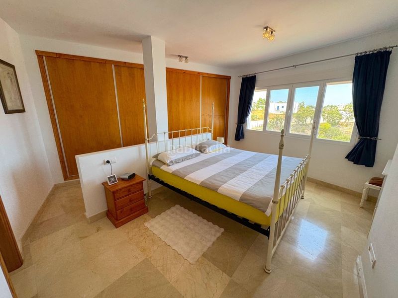 Foto dbbaf96e-4cf0-4ff6-ab44-ce6fa6732631. Casa adossada amb aparcament piscina a Mojácar playa - las ventanicas - la paratá Mojácar