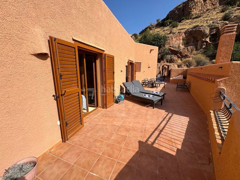 Foto b5b59a05-fca3-4684-83bd-2e65c85cb3a5. Casa amb piscina a Turre