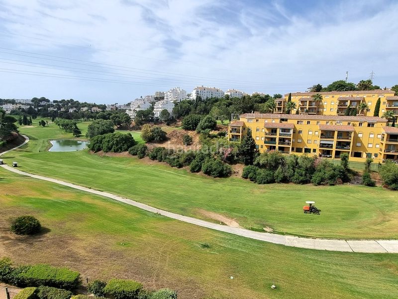 Foto 6a4fa335-e58c-4b64-b0b3-e46c635f6110. Apartament amb aparcament piscina a Riviera del Sol Mijas