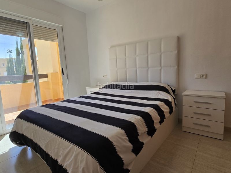 Foto d888e45a-ca89-4080-a061-2c1bbdc22265. Apartament amb piscina a puerto Vera Vera