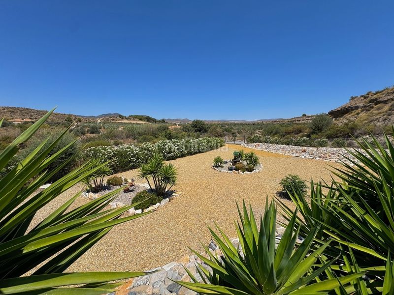 Foto abf6d4ec-d332-45a8-bf21-57115b920767. Casa amb aparcament piscina a Cantoria