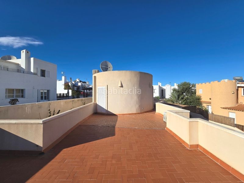 Foto e303ae95-98b9-4ddc-b523-186eae4c23c3. Casa amb aparcament piscina a El Palmeral Mojácar