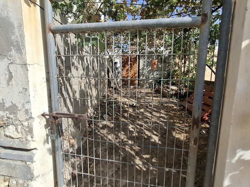 Foto bdf57ded-bc23-4df0-8822-58146e93d9ce. Masia amb aparcament a Turre